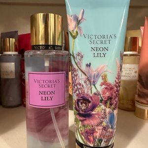 Brand new victoria secret 250 ml